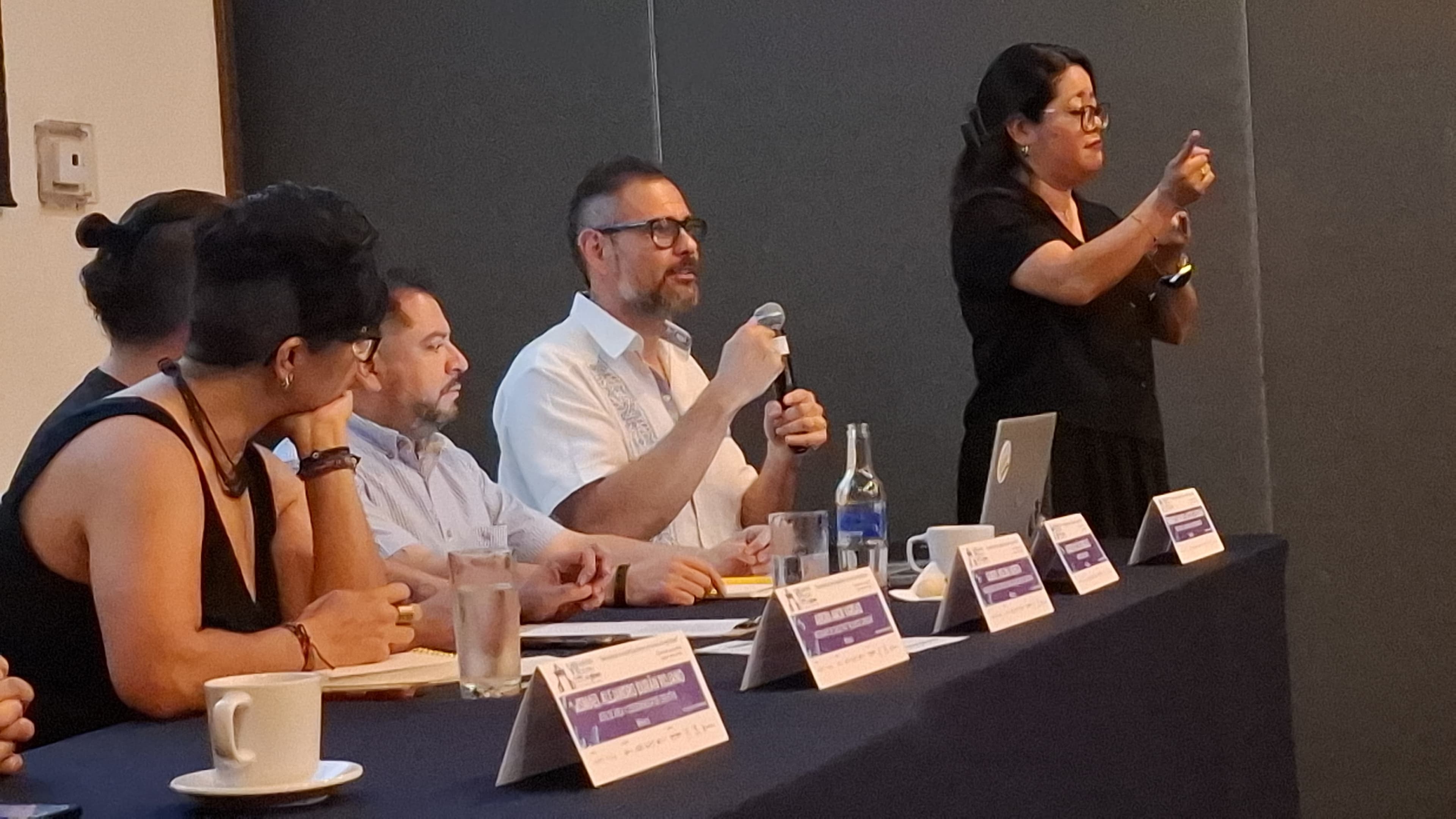 Cursos, talleres, conferencias y diagnósticos