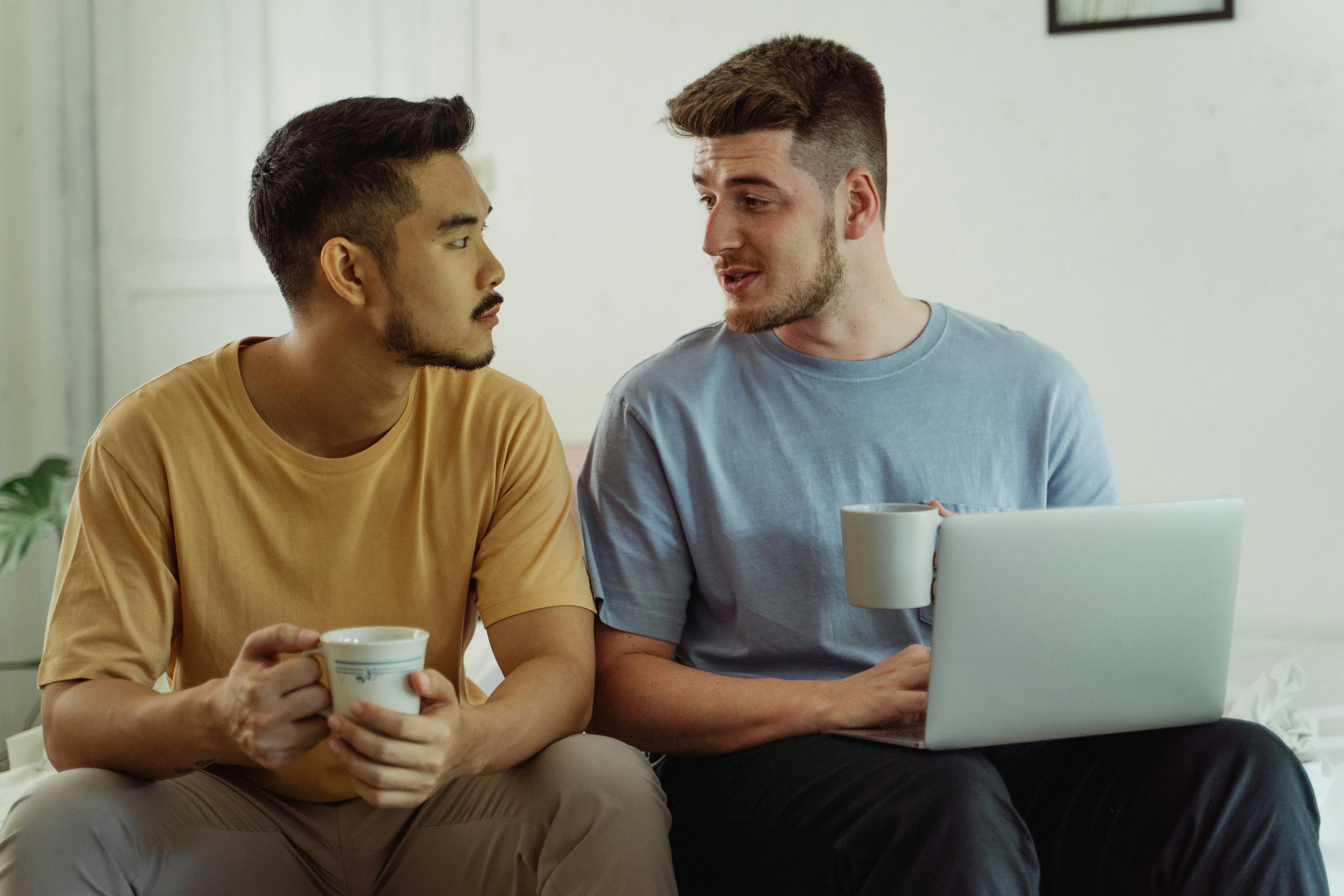 Acompañamiento psicoterapéutico para vinculaciones dentro del espectro de la disidencia sexual y de género y de vinculaciones no monogámicas éticas.